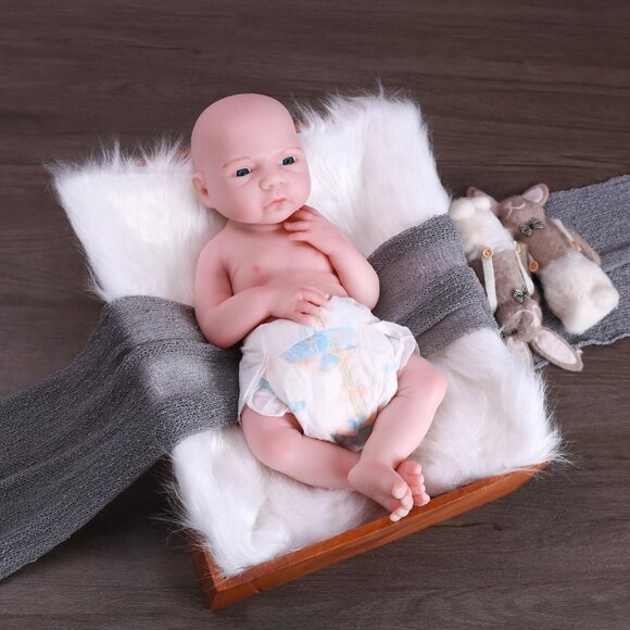 🆕18.5Full Silicone Reborn Baby Doll Soft Solid Newborn Drinkable Boy Dolls - Picture 1 of 8